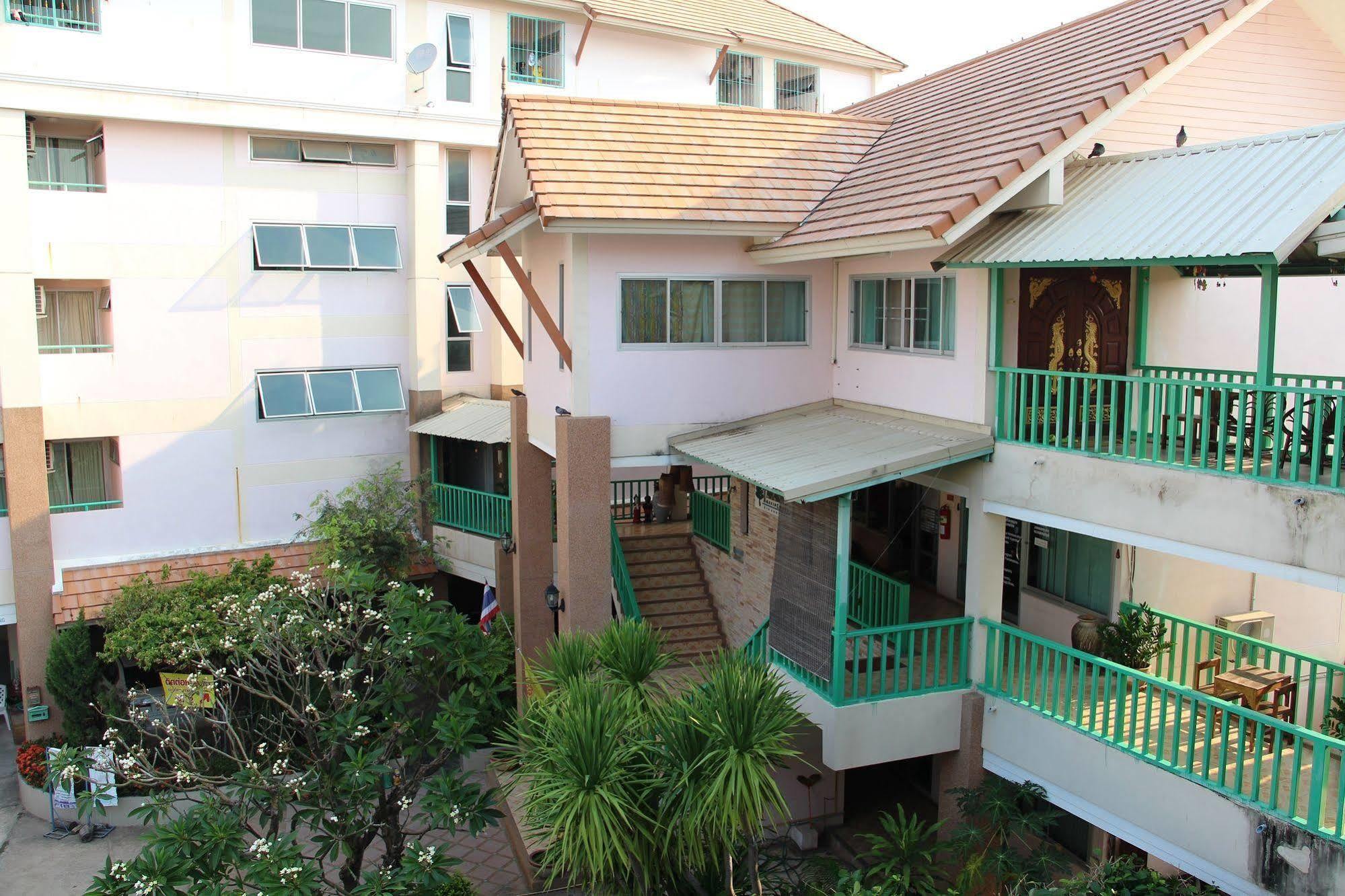 Tamarind Residences Khonkaen บ้านแทมมารีน Khonken Kültér fotó